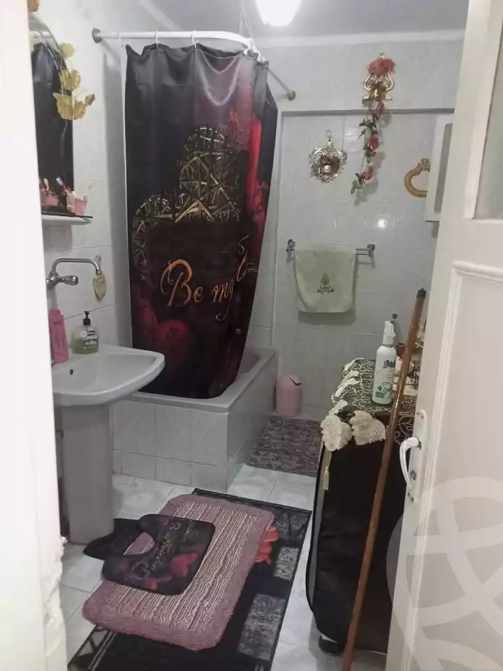 https://aqarmap.com.eg/en/listing/5721904-for-sale-alexandria-l-jmy-el-hanouvel-el-zahraa-city-st