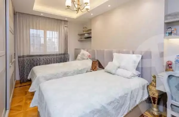 https://aqarmap.com.eg/ar/listing/5724594-for-sale-alexandria-camp-cesar-el-gaish-rd