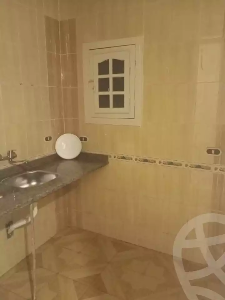 https://aqarmap.com.eg/en/listing/5724994-for-sale-alexandria-el-asafra-shr-45