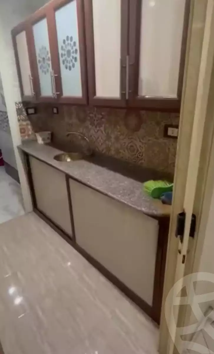 https://aqarmap.com.eg/en/listing/5725421-for-rent-cairo-ain-shams-ahmed-esmat-st