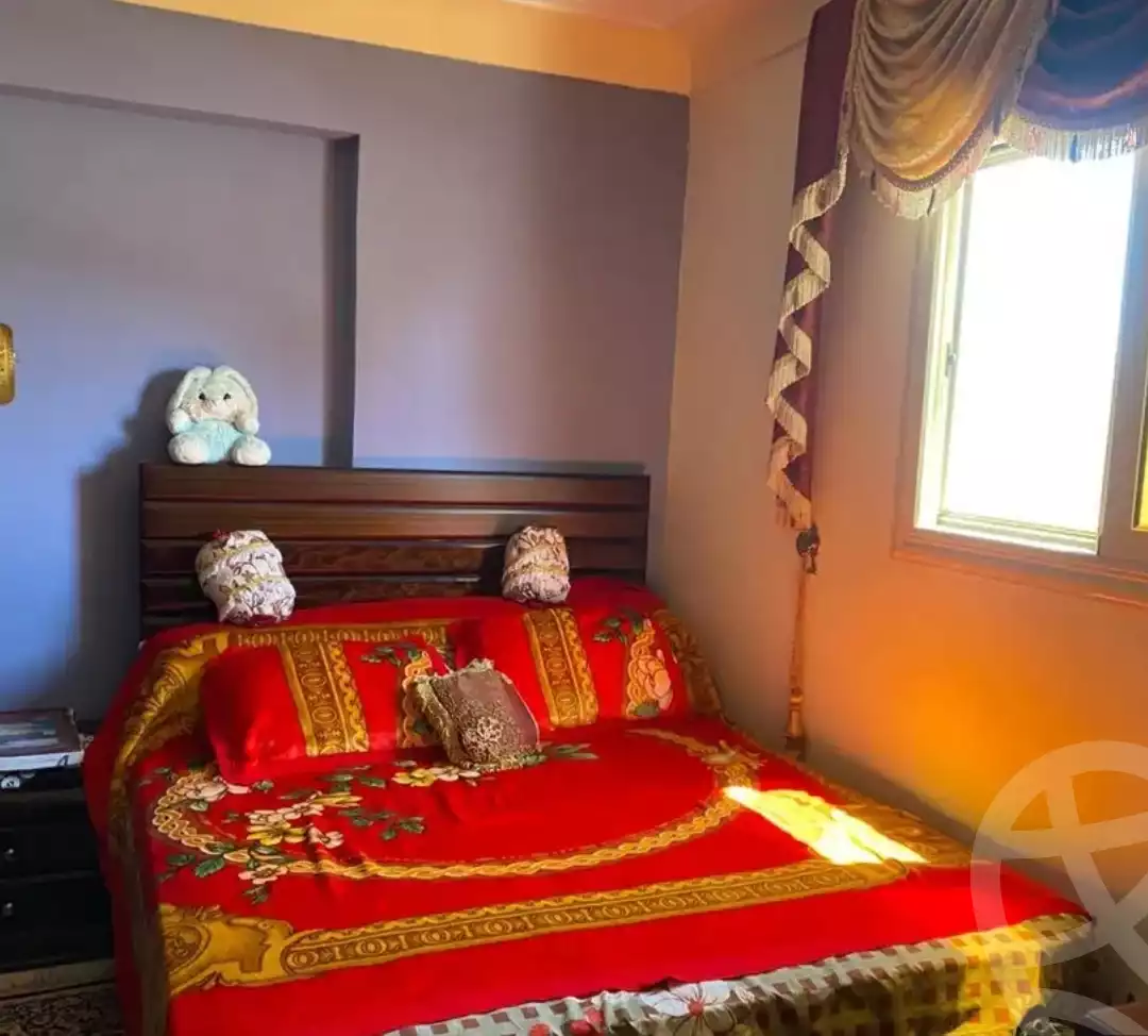 https://aqarmap.com.eg/ar/listing/5725432-for-sale-alexandria-ganaklis-shr-mrtdy-bsh