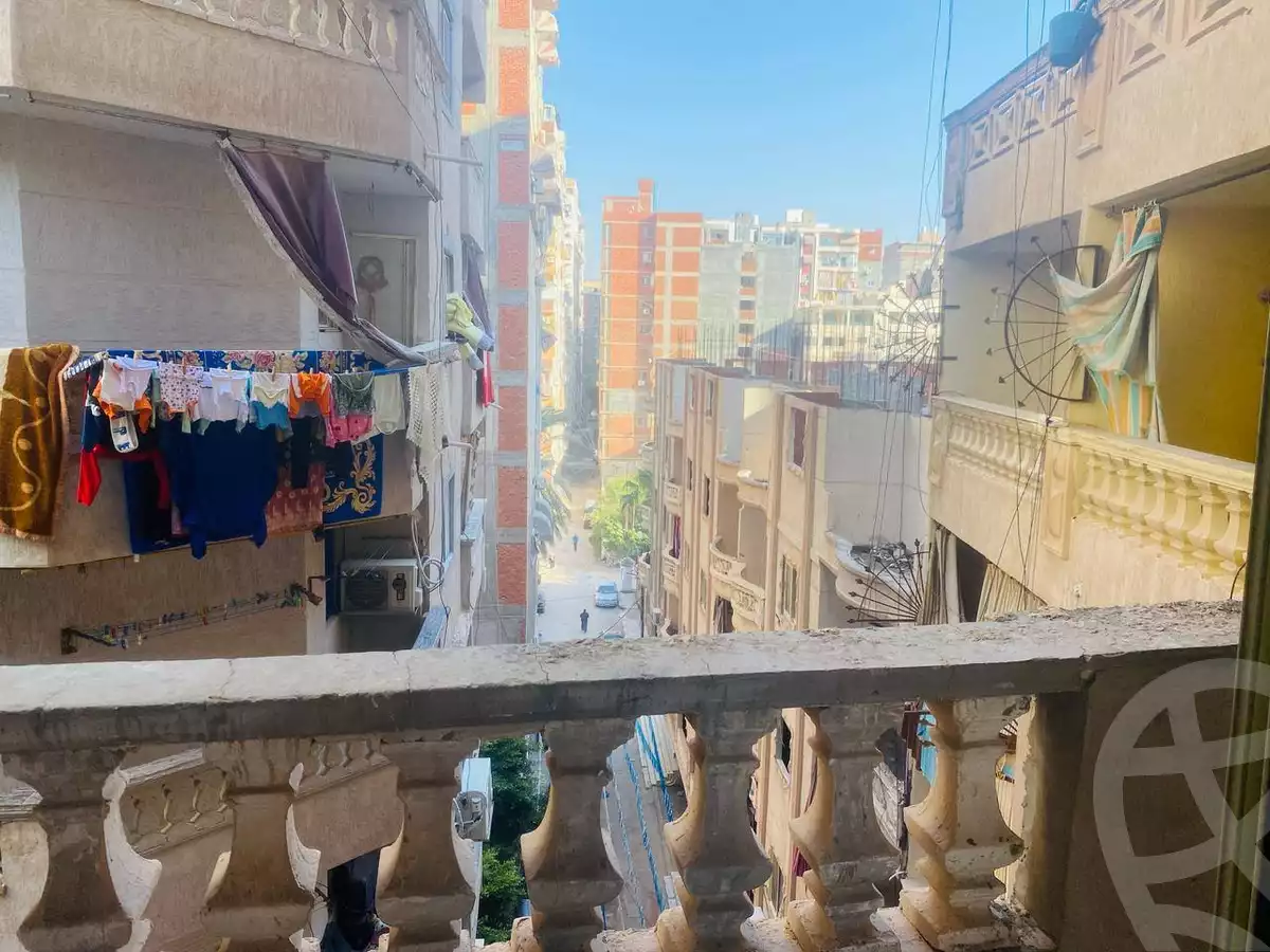 https://aqarmap.com.eg/ar/listing/5725820-for-sale-alexandria-l-jmy-lbytsh-bianchiii