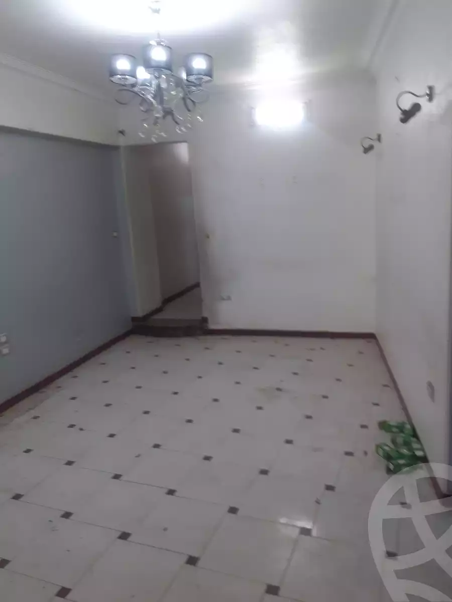 https://aqarmap.com.eg/en/listing/5726541-for-rent-cairo-ain-shams-ain-shams-el-sharkia-el-eshrein-stt