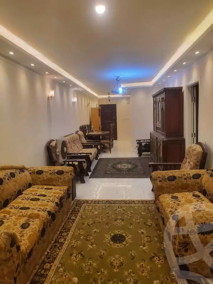 https://aqarmap.com.eg/en/listing/5726914-for-sale-cairo-el-haram-shareaa-el-haram
