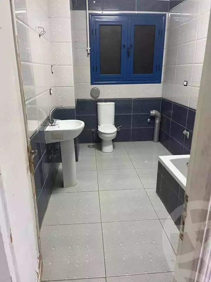 https://aqarmap.com.eg/ar/listing/5727031-for-rent-cairo-mokattam-el-hadabah-el-wosta-8th-zone