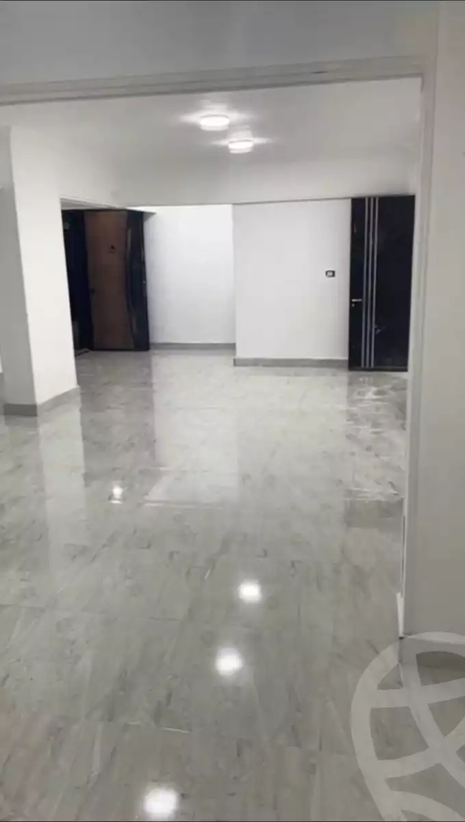 https://aqarmap.com.eg/en/listing/5729616-for-rent-cairo-mokattam-lhdb-l-ly