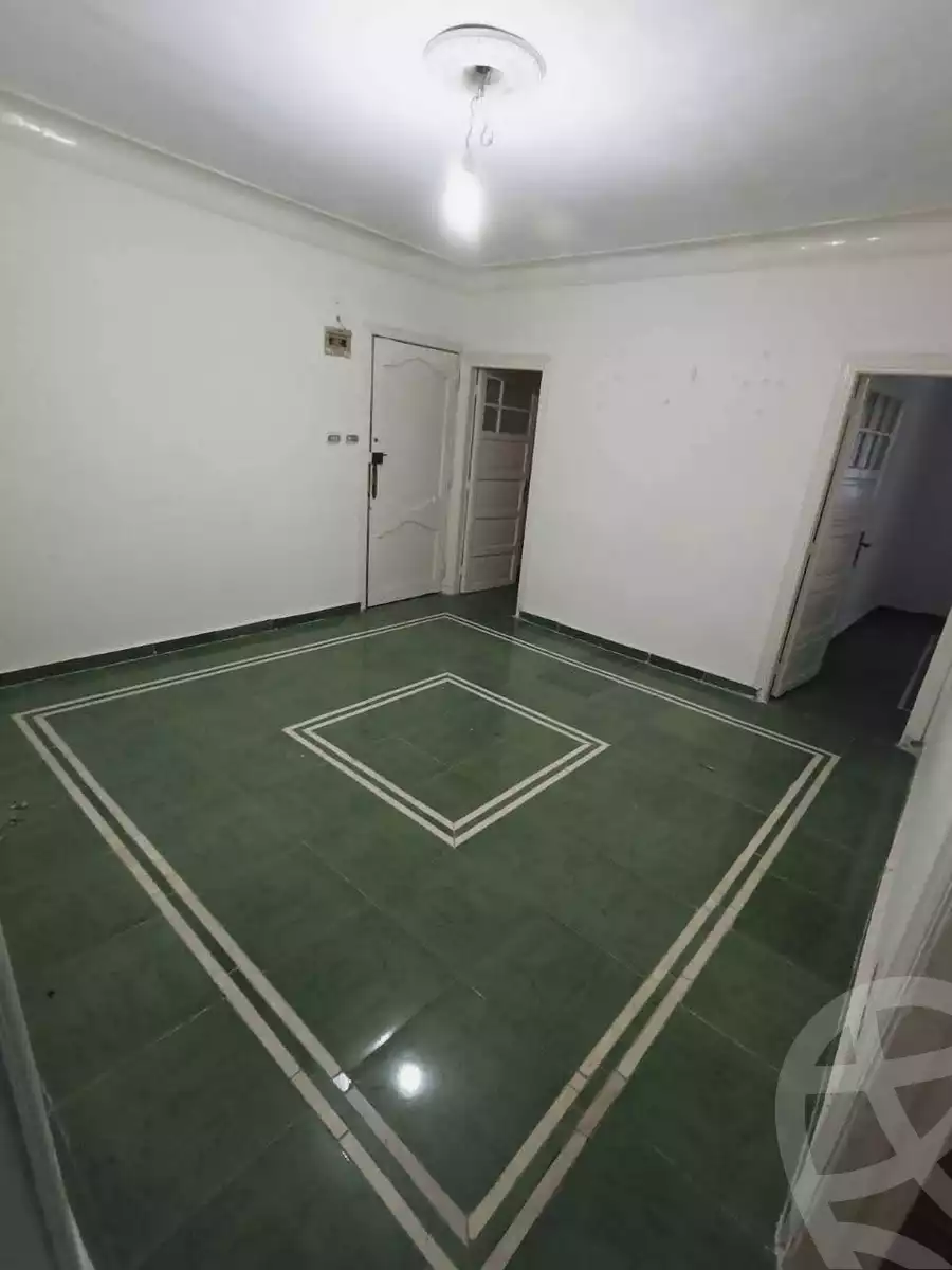 https://aqarmap.com.eg/ar/listing/5729817-for-sale-alexandria-l-jmy-el-hanouvel-abo-el-shawareb-st