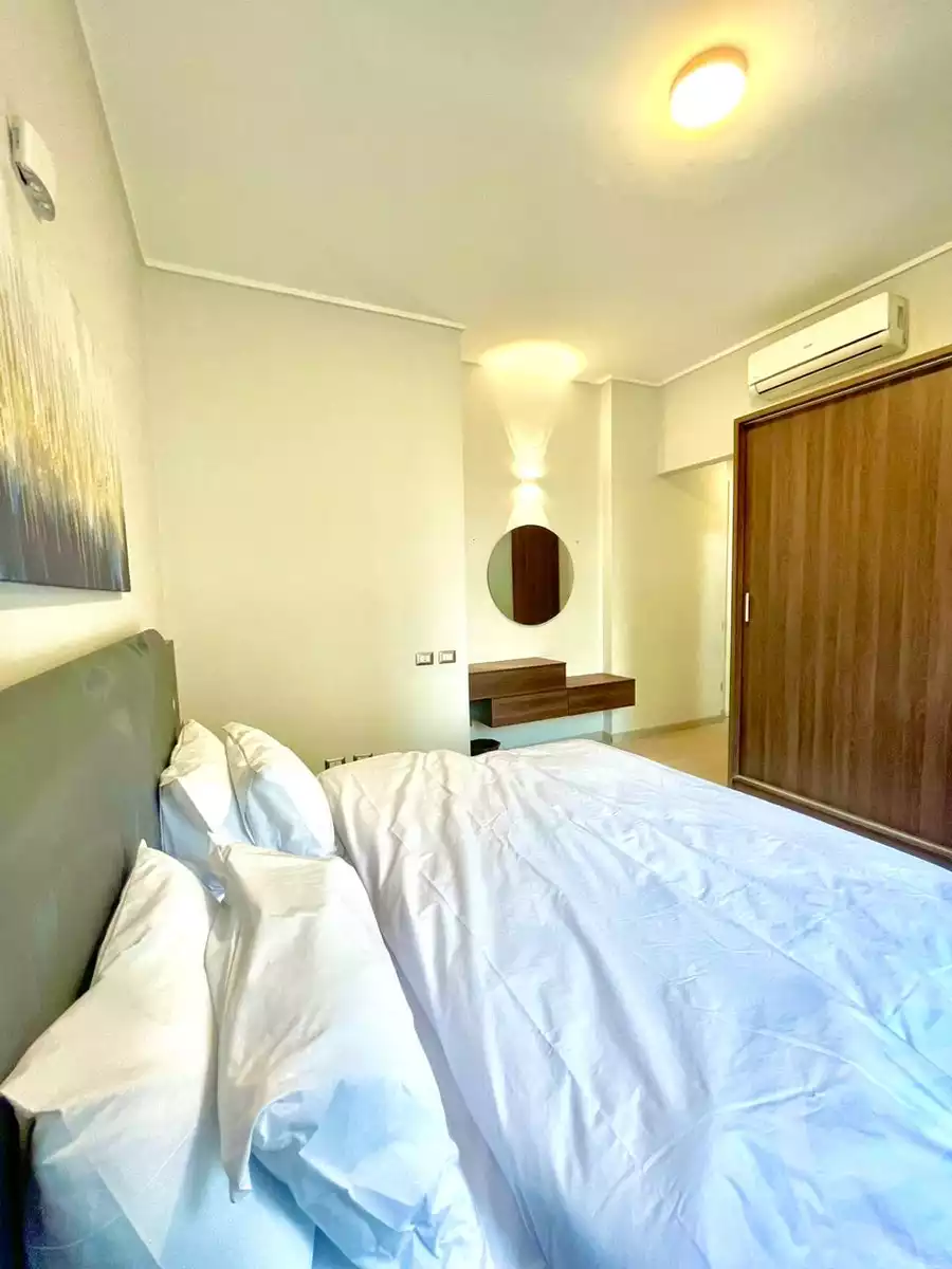https://aqarmap.com.eg/en/listing/5779364-for-rent-cairo-new-cairo-compounds-kmbwnd-fyldj-jyt-blm-hylz