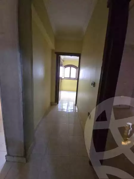 https://aqarmap.com.eg/en/listing/5732034-for-sale-cairo-helwan-helwan-el-sharkeya-mostafa-safwat-st
