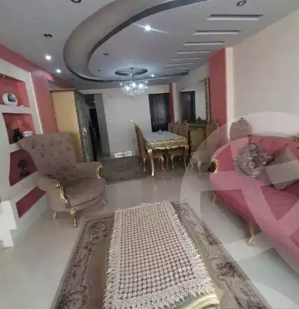 https://aqarmap.com.eg/ar/listing/5733313-for-sale-cairo-el-haram-el-maryotya-nazlet-el-seesy-st