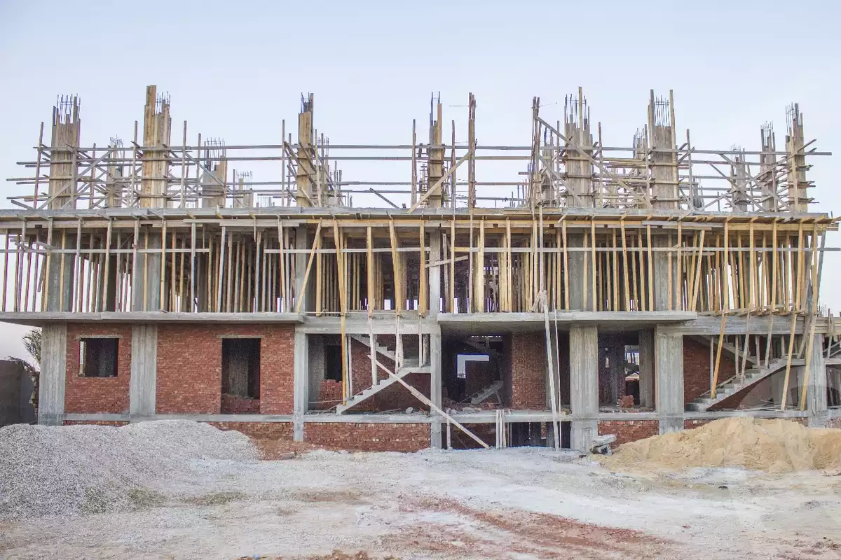 https://aqarmap.com.eg/ar/listing/5734351-for-sale-cairo-el-shorouk-compounds-sky-view-compound-emaar