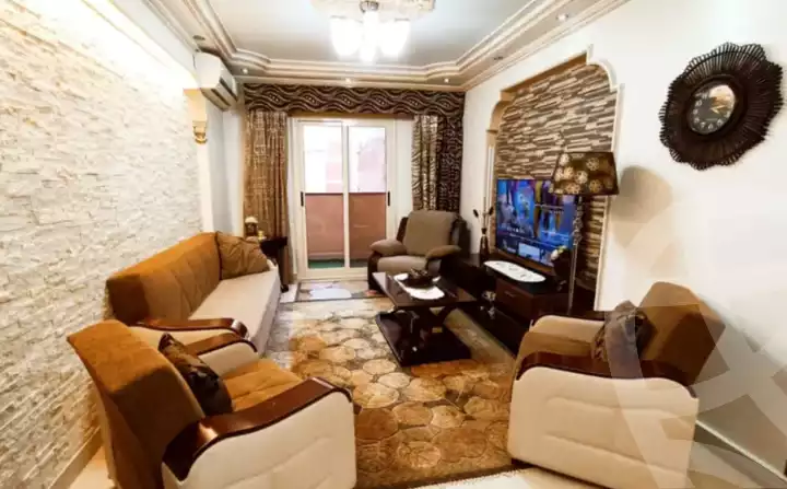 https://aqarmap.com.eg/ar/listing/5735206-for-sale-alexandria-sydy-bshr