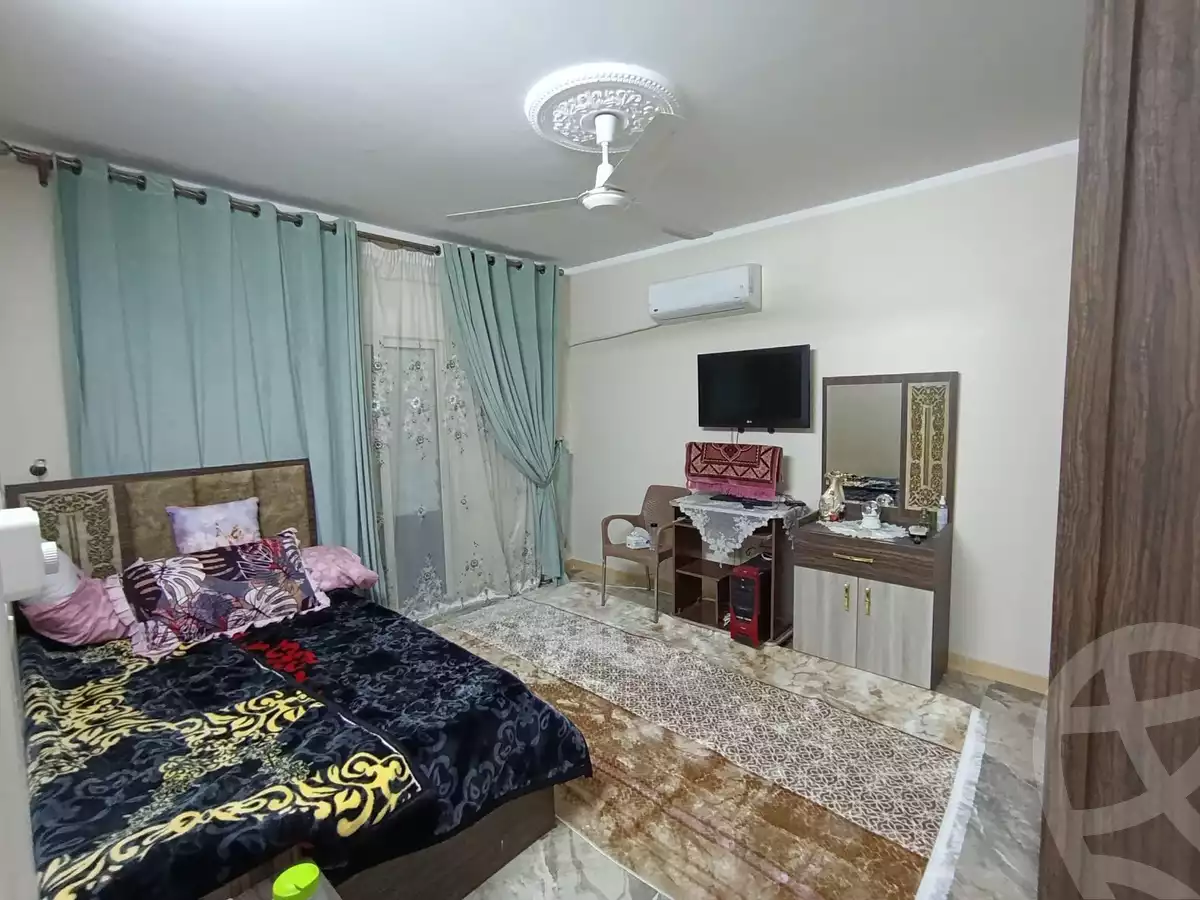 https://aqarmap.com.eg/ar/listing/5736493-for-sale-cairo-helwan-american-project-neighborhood-10