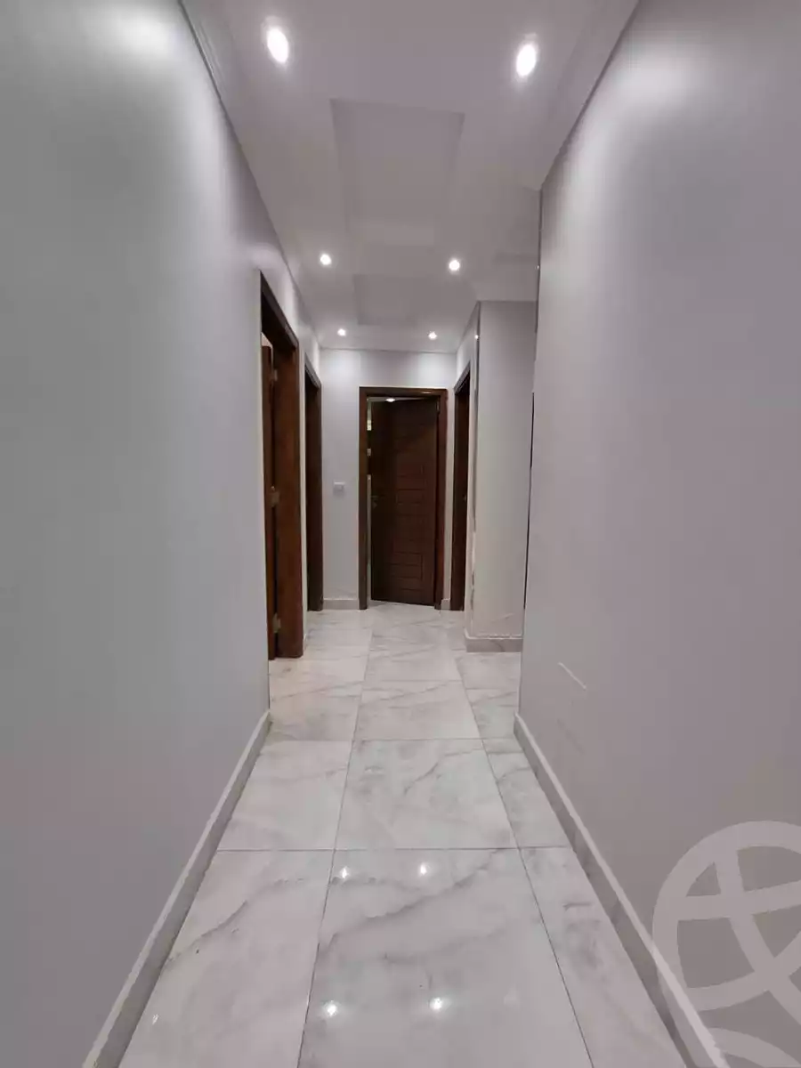 https://aqarmap.com.eg/ar/listing/5736536-for-sale-cairo-hadayek-el-ahram-mntq