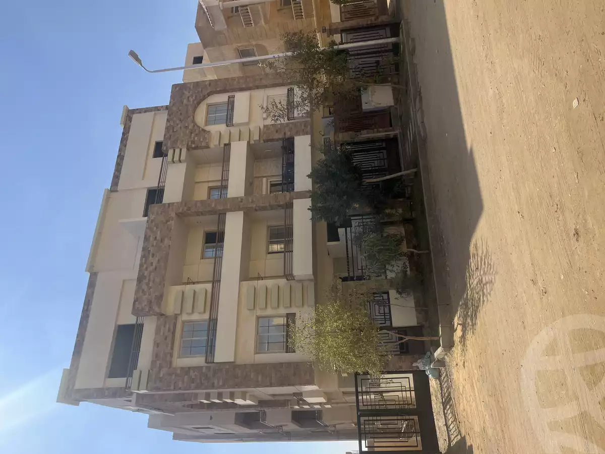 https://aqarmap.com.eg/en/listing/5737300-for-sale-cairo-new-cairo-el-kornfol-el-kornfol-5
