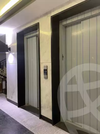 https://aqarmap.com.eg/en/listing/5737464-for-sale-cairo-6th-of-october-hadaeq-october-kmbwnd-fy-hdyq-ktwbr-sun-capital