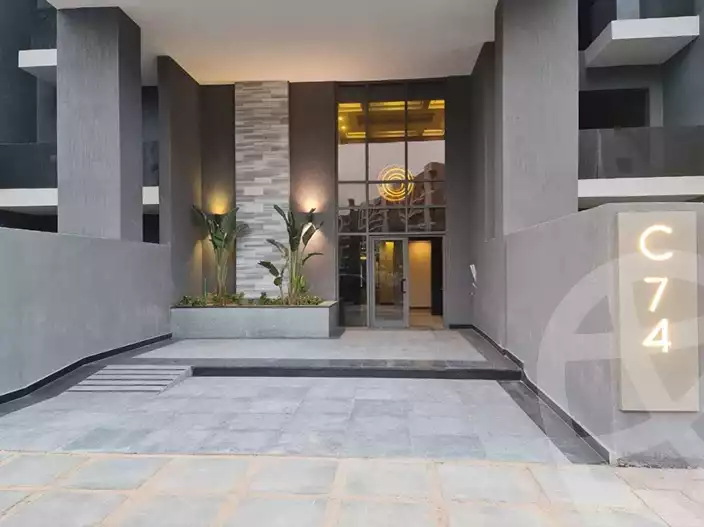 https://aqarmap.com.eg/ar/listing/5737532-for-sale-cairo-6th-of-october-hadaeq-october-kmbwnd-fy-hdyq-ktwbr-sun-capital