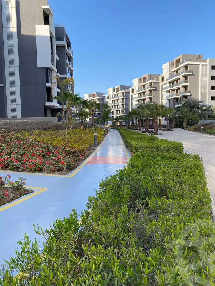 https://aqarmap.com.eg/ar/listing/5737550-for-sale-cairo-6th-of-october-hadaeq-october-kmbwnd-fy-hdyq-ktwbr-sun-capital
