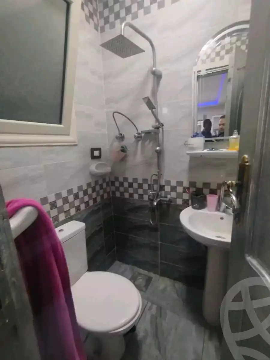 https://aqarmap.com.eg/en/listing/5738147-for-sale-alexandria-l-jmy-lbytsh-mahmoud-awad-st