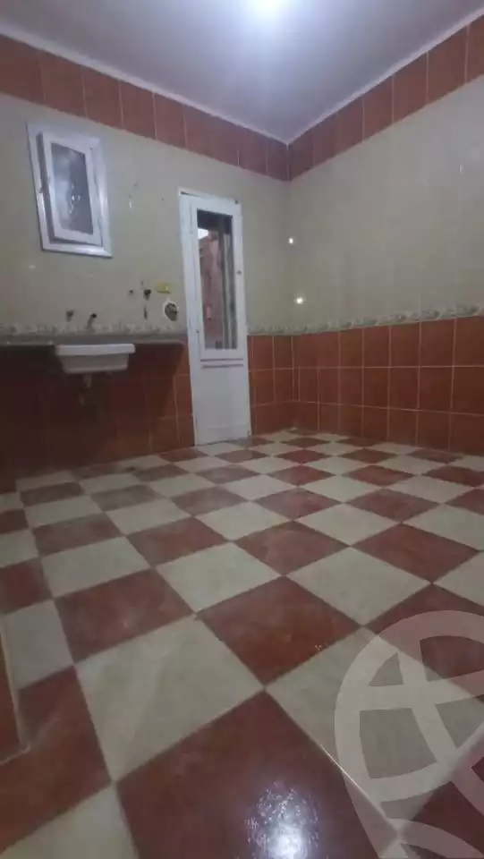 https://aqarmap.com.eg/en/listing/5738654-for-sale-alexandria-l-jmy-lbytsh-ain-shams-st