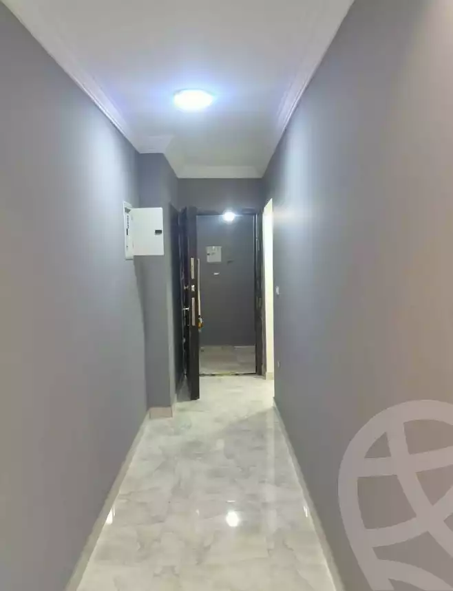 https://aqarmap.com.eg/ar/listing/5738933-for-sale-cairo-helwan-hadayek-helwan-el-eshrein-st
