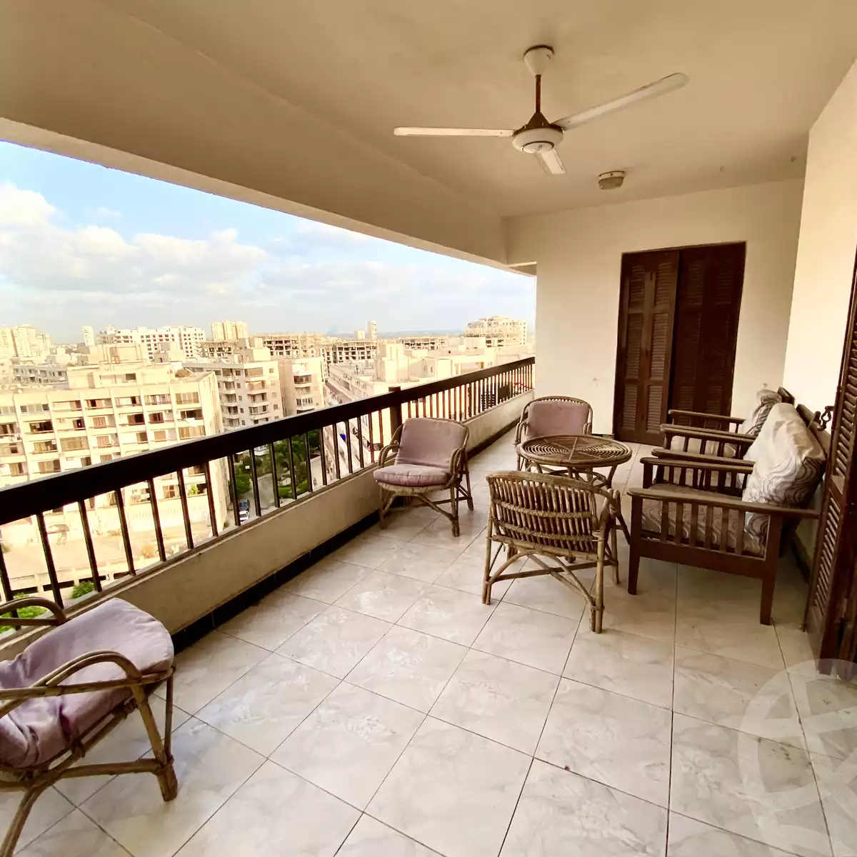 https://aqarmap.com.eg/en/listing/5739194-for-sale-alexandria-lm-mwr-lm-mwr-lshty-kornesh-el-maamoura-st
