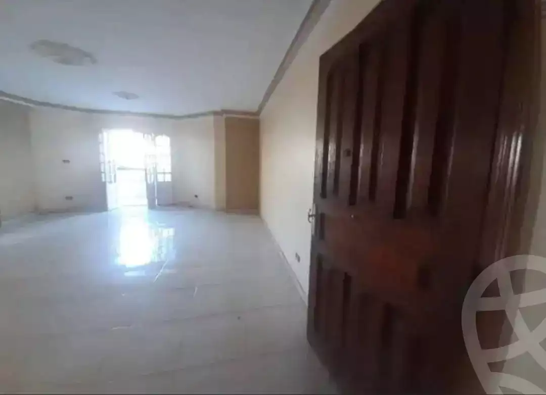 https://aqarmap.com.eg/en/listing/5739739-for-rent-cairo-mokattam-lhdb-l-ly