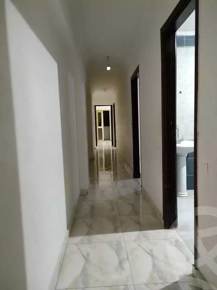 https://aqarmap.com.eg/ar/listing/5741765-for-rent-alexandria-l-jmy-el-kilo-21