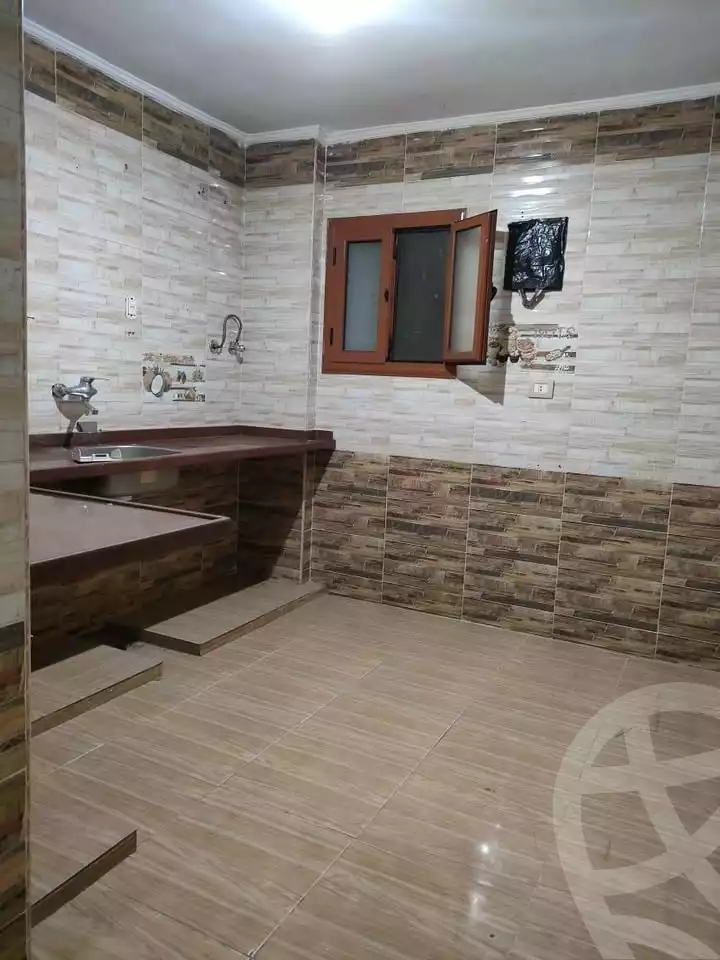 https://aqarmap.com.eg/ar/listing/5741765-for-rent-alexandria-l-jmy-el-kilo-21