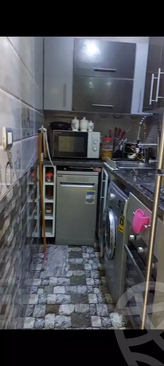https://aqarmap.com.eg/en/listing/5742002-for-sale-alexandria-new-miami-el-quds-school-st