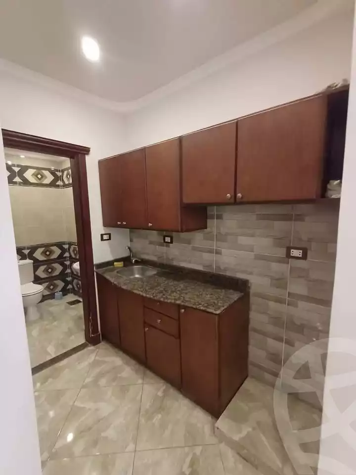 https://aqarmap.com.eg/en/listing/5721899-for-rent-cairo-mokattam-lhdb-l-ly