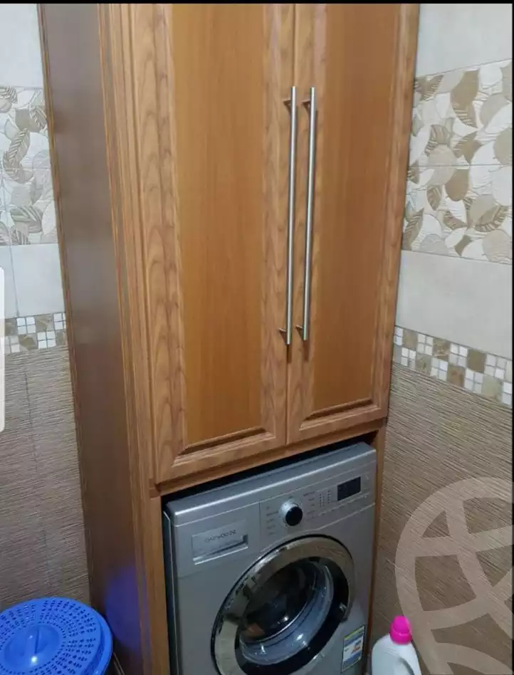 https://aqarmap.com.eg/en/listing/5744484-for-sale-cairo-el-haram-abo-el-feda-st