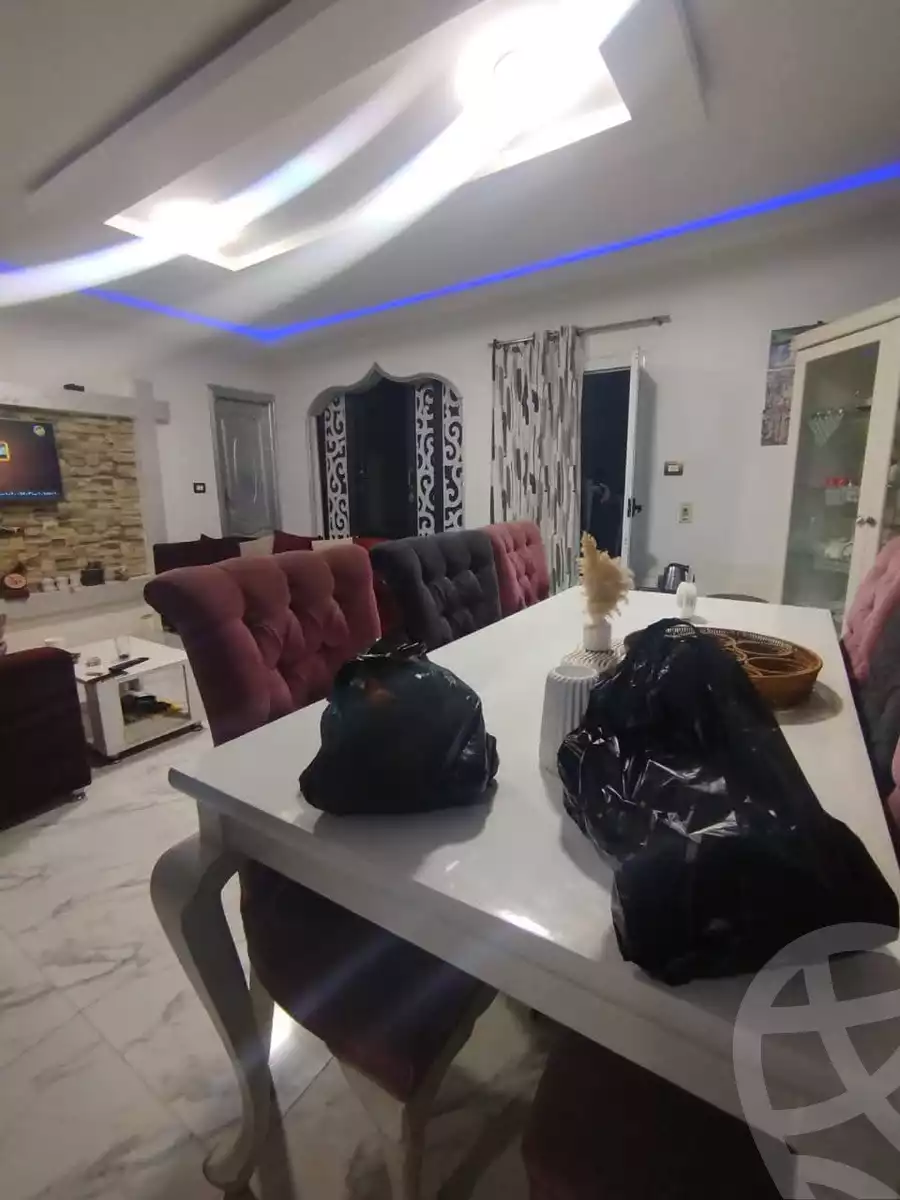 https://aqarmap.com.eg/en/listing/5744998-for-sale-alexandria-l-jmy-lbytsh-mahmoud-awad-st