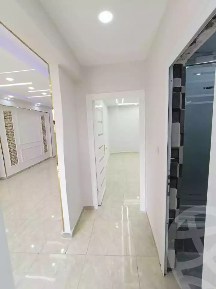 https://aqarmap.com.eg/ar/listing/5746494-for-sale-alexandria-l-jmy-el-hanouvel-abo-bakr-el-sedeek-st
