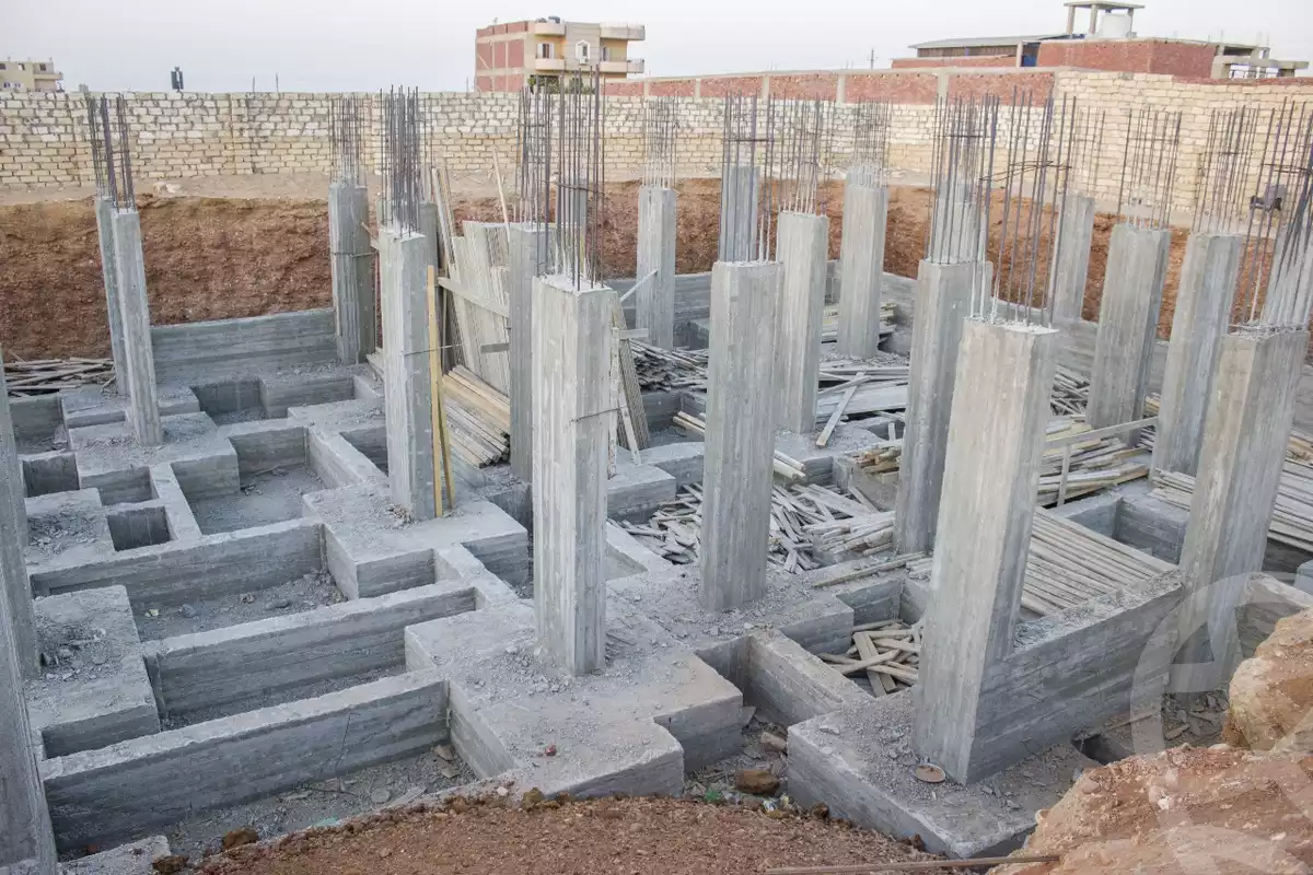 https://aqarmap.com.eg/ar/listing/5747181-for-sale-cairo-el-shorouk-compounds-sky-view-compound-emaar