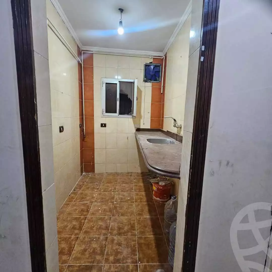 https://aqarmap.com.eg/ar/listing/5748330-for-sale-alexandria-l-jmy-lbytsh-ibrahim-othman-st