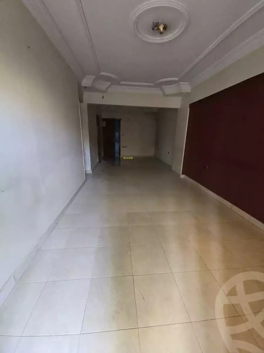 https://aqarmap.com.eg/en/listing/5749743-for-sale-cairo-helwan-helwan-el-sharkeya-mostafa-safwat-st