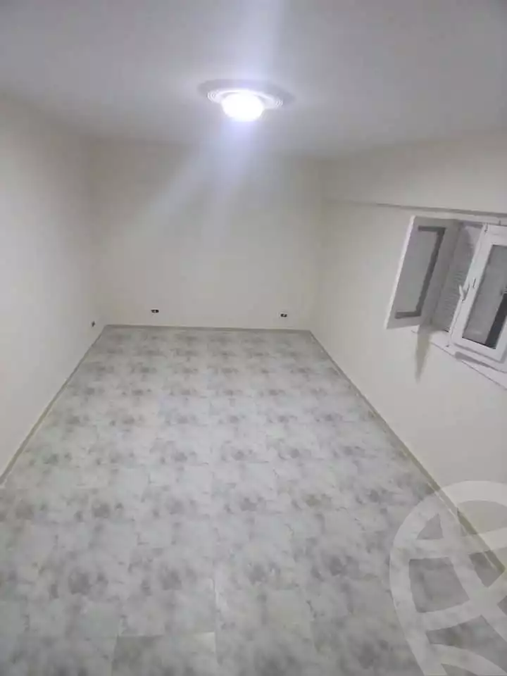 https://aqarmap.com.eg/ar/listing/5749791-for-sale-alexandria-l-jmy-lbytsh-ain-shams-st