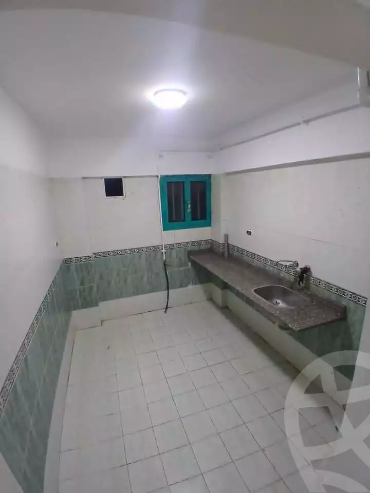https://aqarmap.com.eg/ar/listing/5749791-for-sale-alexandria-l-jmy-lbytsh-ain-shams-st