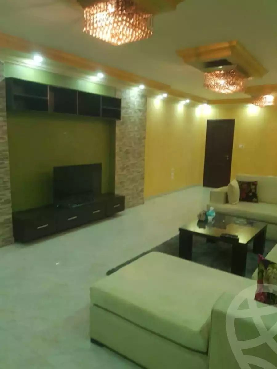 https://aqarmap.com.eg/en/listing/5750104-for-sale-cairo-el-haram-abo-el-feda-st