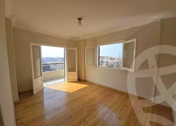 https://aqarmap.com.eg/ar/listing/5750565-for-sale-cairo-shoubra-el-khalafwai-dolenat-st