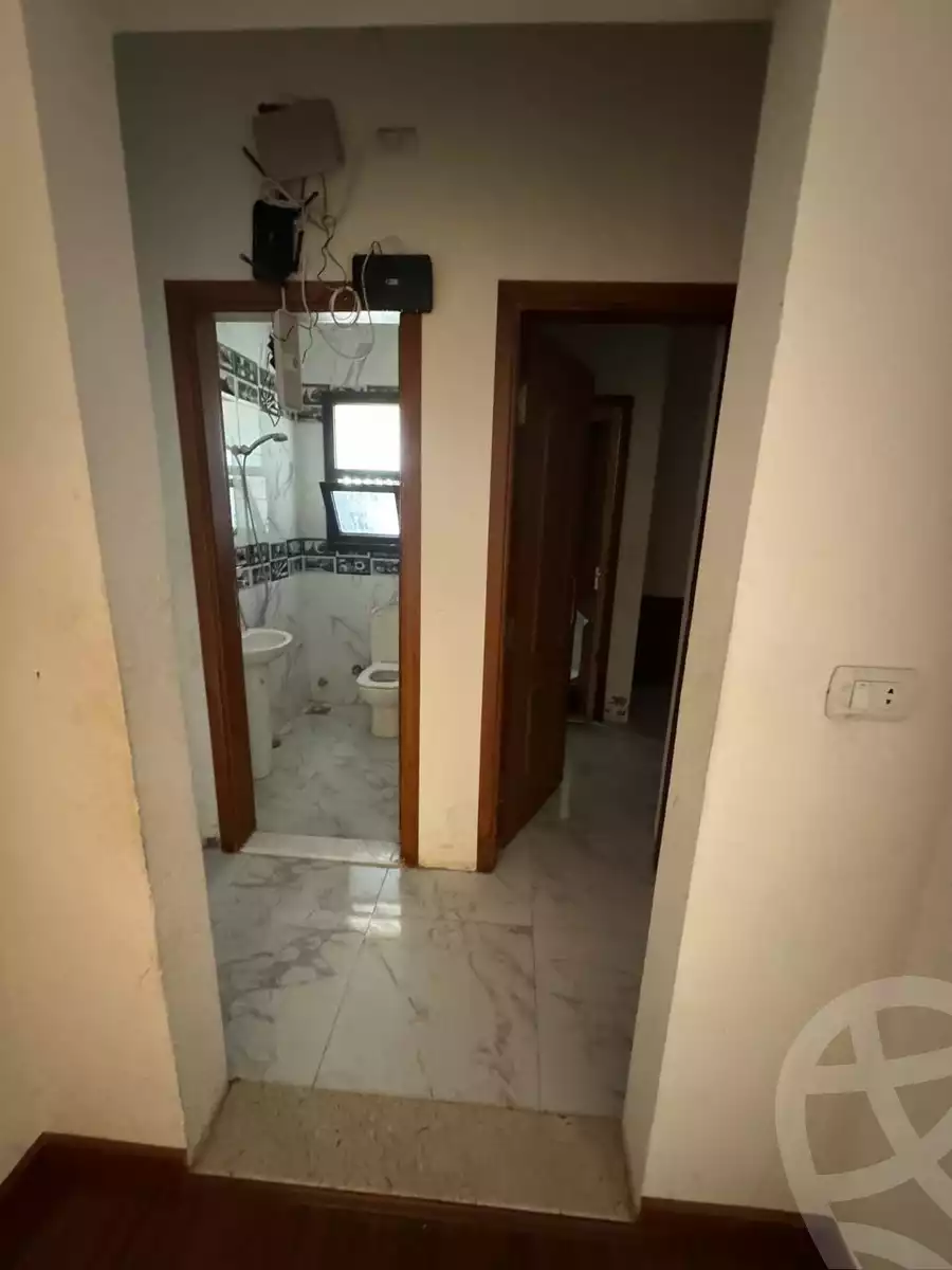 https://aqarmap.com.eg/ar/listing/5751626-for-sale-cairo-el-sheikh-zayed-city-compounds-the-courtyard