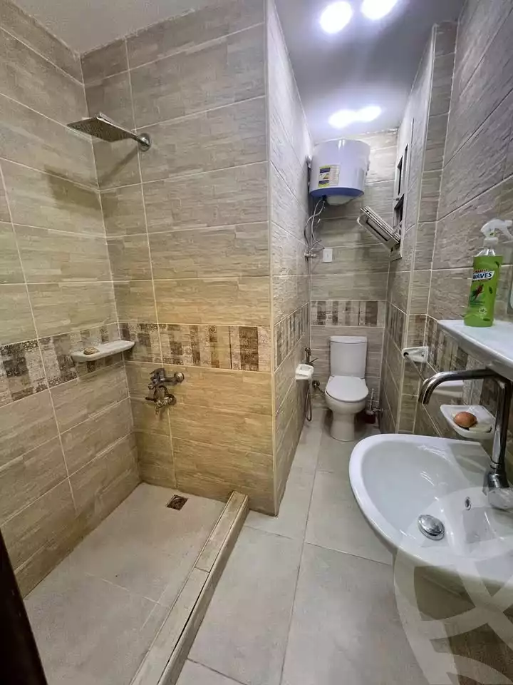 https://aqarmap.com.eg/en/listing/5751744-for-rent-cairo-mokattam-lhdb-l-ly-shr-krym-bnwn