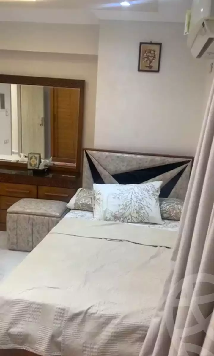 https://aqarmap.com.eg/en/listing/5754102-for-rent-cairo-dokki-msdq