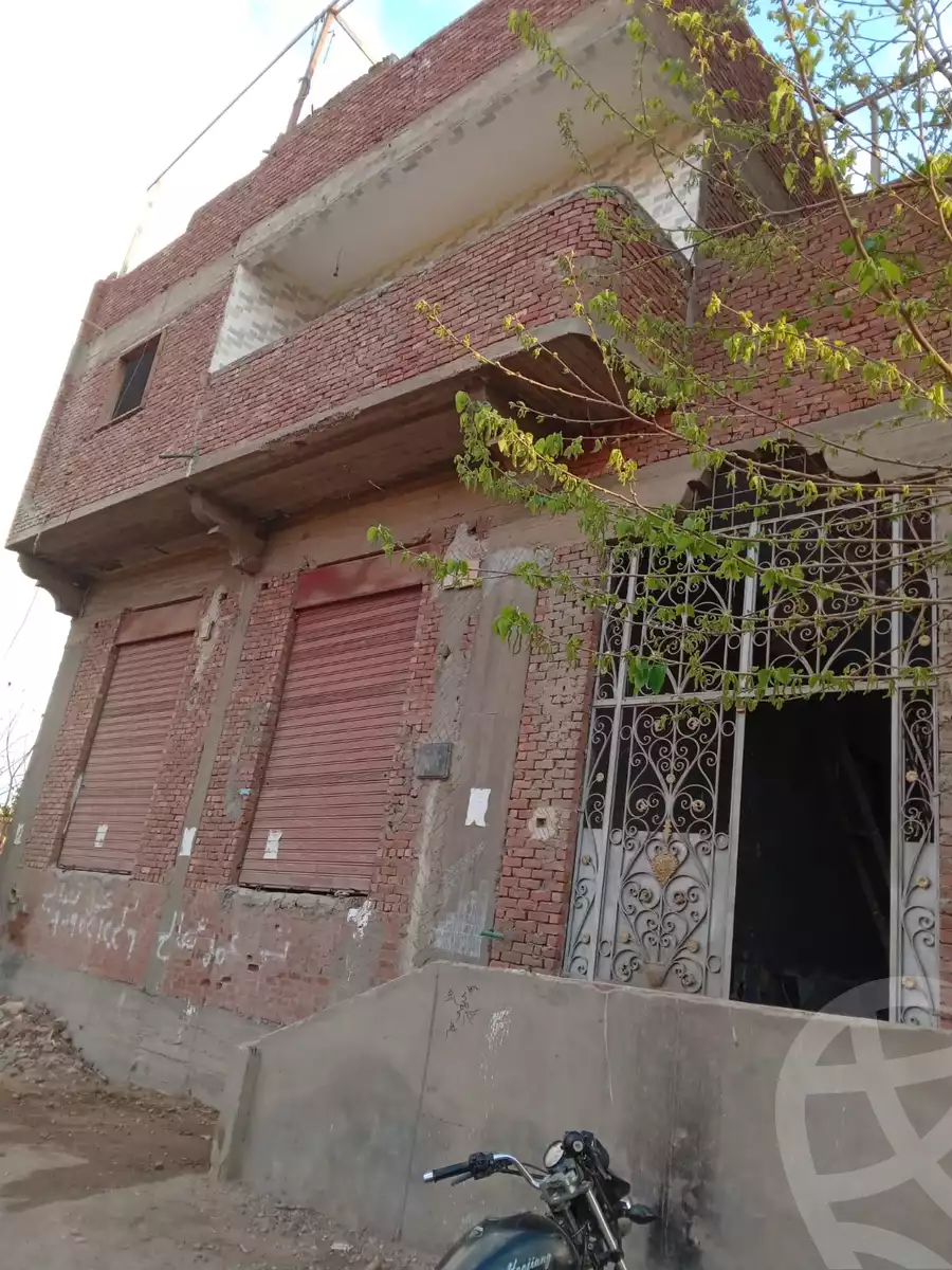 https://aqarmap.com.eg/ar/listing/5754520-for-sale-qalyubia-el-khanka-arab-el-ayayda