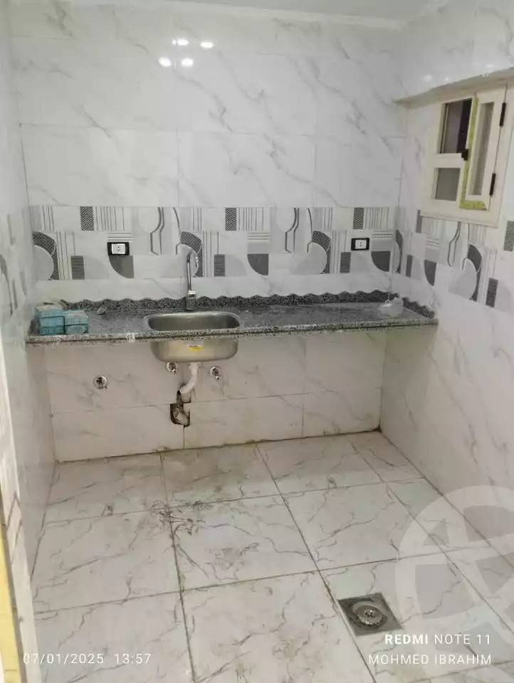 https://aqarmap.com.eg/ar/listing/5754781-for-sale-alexandria-l-jmy-el-hanouvel-el-hag-radwan-mosque-st