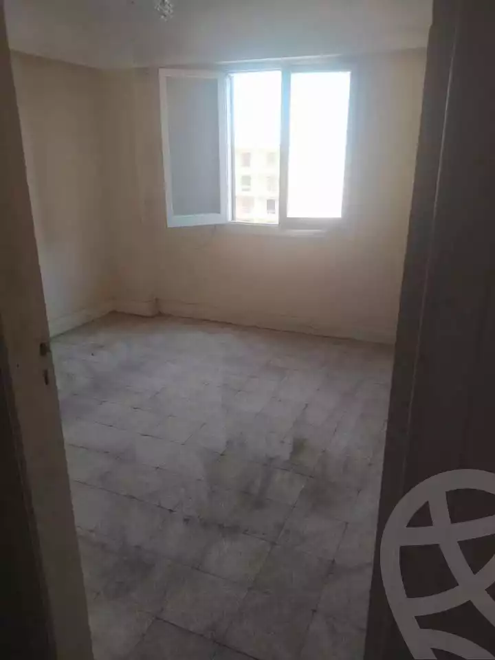 https://aqarmap.com.eg/en/listing/5756376-for-sale-alexandria-l-jmy-el-kilo-21