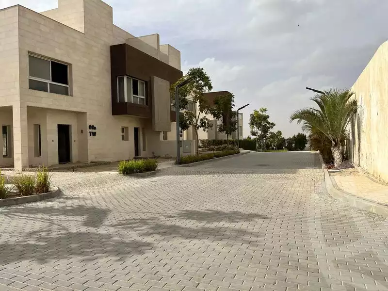 https://aqarmap.com.eg/ar/listing/5755753-for-sale-cairo-6th-of-october-compounds-soleya