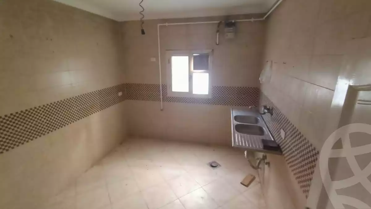 https://aqarmap.com.eg/en/listing/5737103-for-sale-cairo-6th-of-october-el-wahatt-road