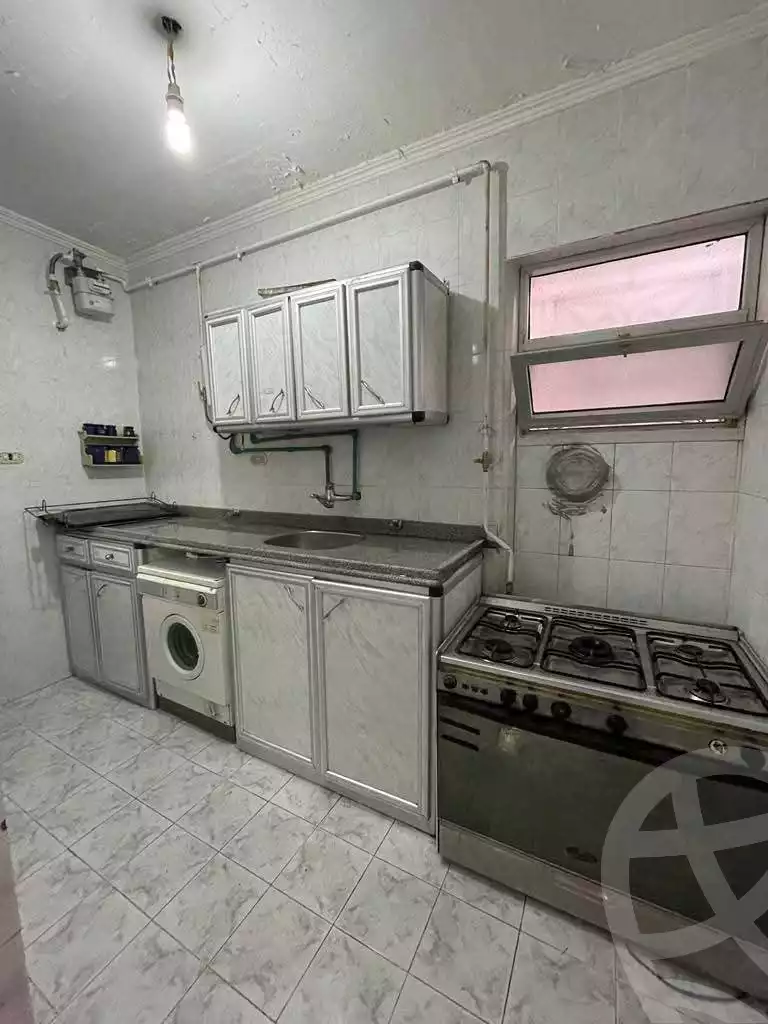 https://aqarmap.com.eg/ar/listing/5758143-for-sale-alexandria-l-jmy-lbytsh-el-zohour-st